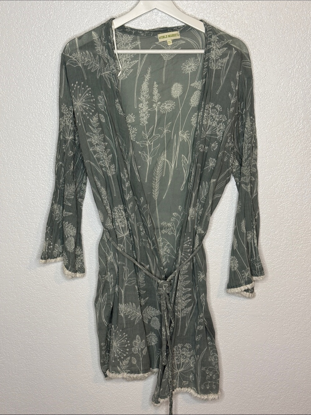 World Market Gray & White Botanical Floral Cotton Robe One Size